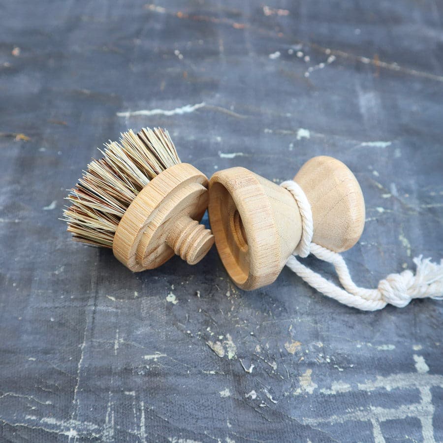 Refillable Sisal and Palm Pot Scrubber with Free Refill